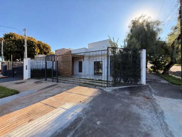 Casa aluguel em Região Geográfica Imediata de Maringá, Maringá