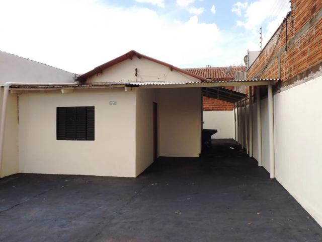 Casa aluguel em Conjunto Residencial João de Barro Champagnat, Maringá