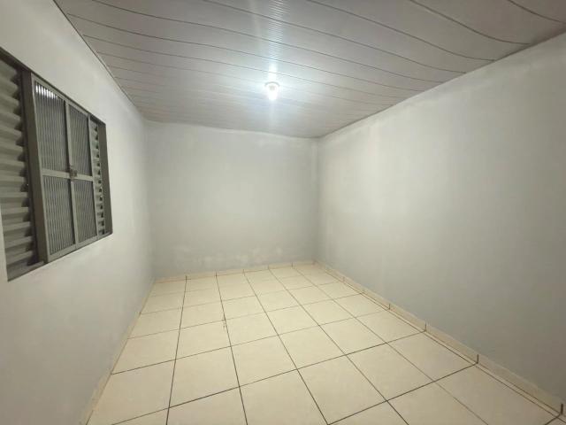 Casa aluguel em Conjunto Residencial Branca de Jesus Camargo Vieira, Maringá