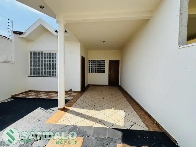 Casa aluguel em Região Geográfica Imediata de Maringá, Maringá