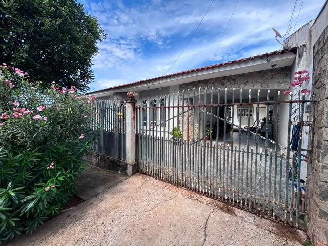 Casa aluguel em Região Geográfica Imediata de Maringá, Maringá