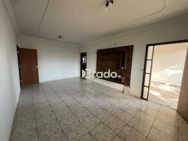 Casa aluguel em Região Geográfica Imediata de Maringá, Maringá