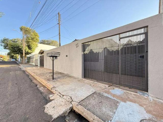 Casa aluguel em Região Geográfica Imediata de Maringá, Maringá