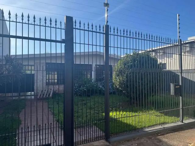 Casa aluguel em Região Geográfica Imediata de Maringá, Maringá