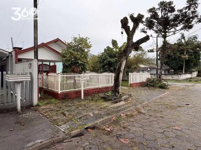 Casa aluguel em Região Geográfica Imediata de Paranaguá, Matinhos