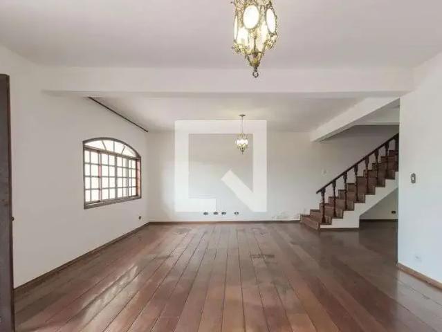 Casa aluguel em Região Imediata de São Paulo, Região Metropolitana de São Paulo