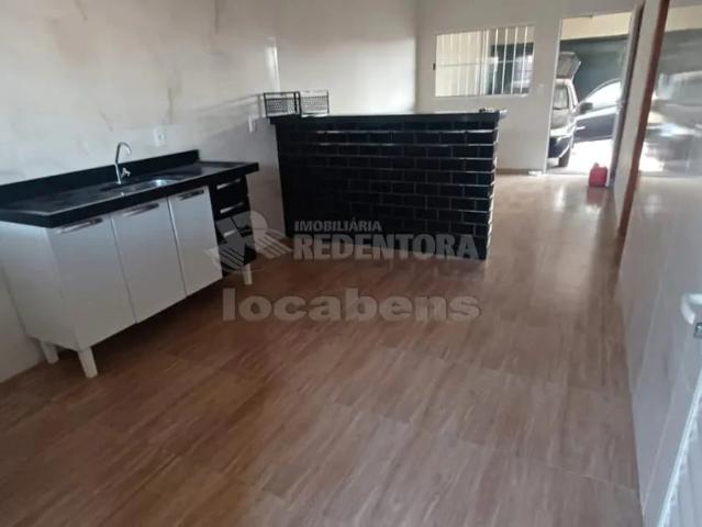Casa aluguel em Mirassol, Região Geográfica Intermediária de São José do Rio Preto