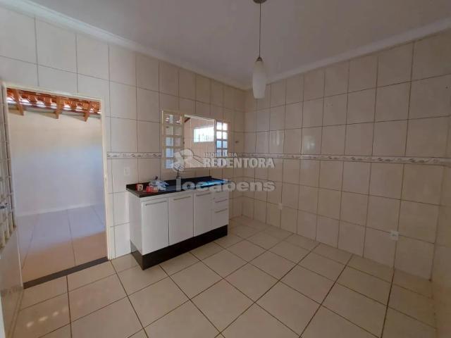 Casa aluguel em Mirassol, Região Geográfica Intermediária de São José do Rio Preto