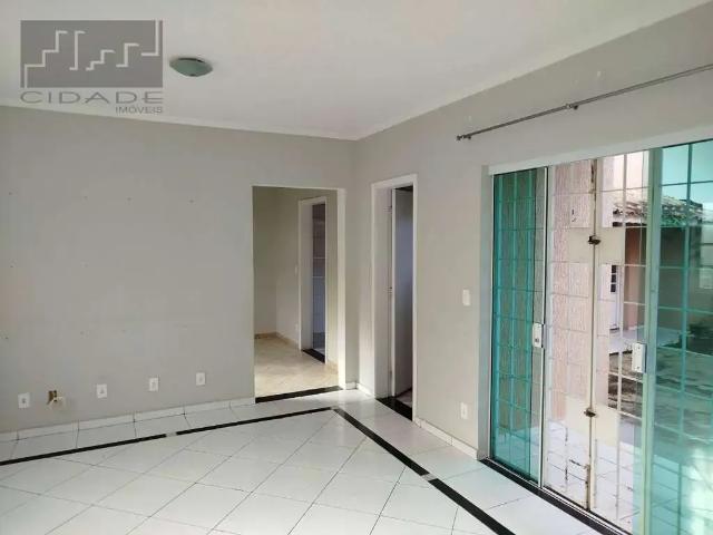 Casa aluguel em Vila Vitória, Mogi das Cruzes