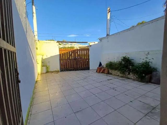 Casa aluguel em Região Imediata de Santos, Região Metropolitana da Baixada Santista
