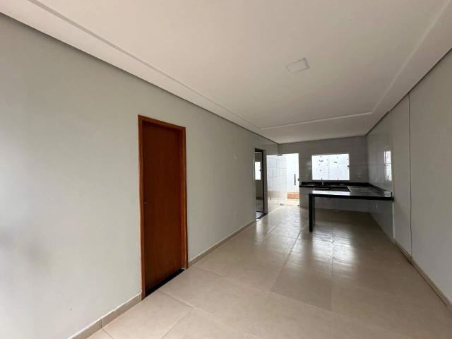 Casa aluguel em Montes Claros, Região Geográfica Intermediária de Montes Claros