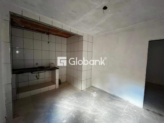 Casa aluguel em Montes Claros, Região Geográfica Intermediária de Montes Claros