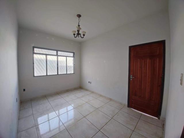 Casa aluguel em Montes Claros, Região Geográfica Intermediária de Montes Claros
