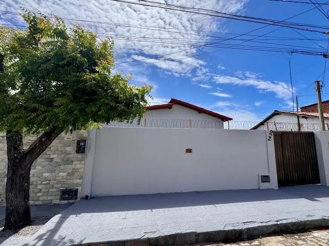 Casa aluguel em Região Geográfica Imediata de Natal, Natal