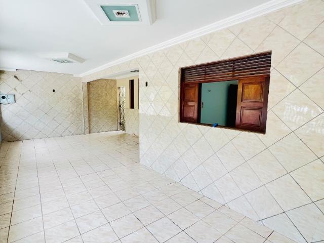 Casa aluguel em Região Geográfica Imediata de Natal, Natal