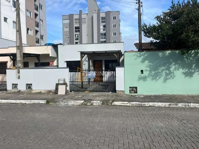 Casa aluguel em Região Geográfica Imediata de Itajaí, Navegantes