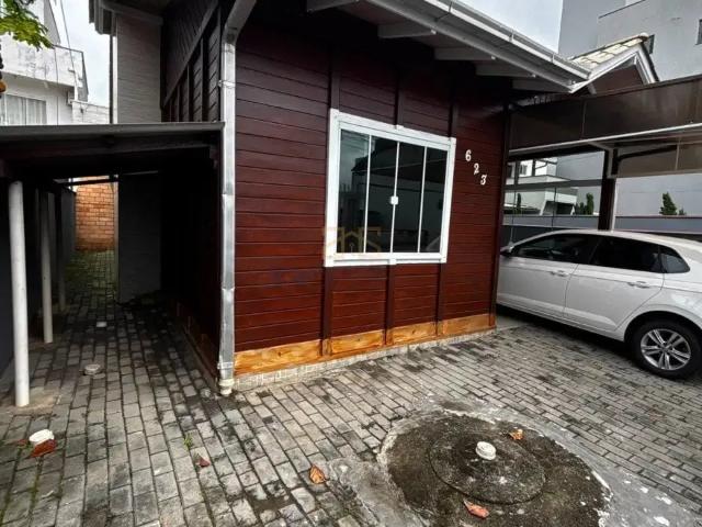 Casa aluguel em Região Geográfica Imediata de Itajaí, Navegantes