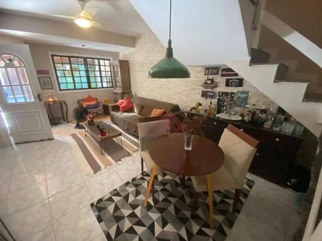 Casa aluguel em Região Geográfica Imediata do Rio de Janeiro, Região Metropolitana do Rio de Janeiro