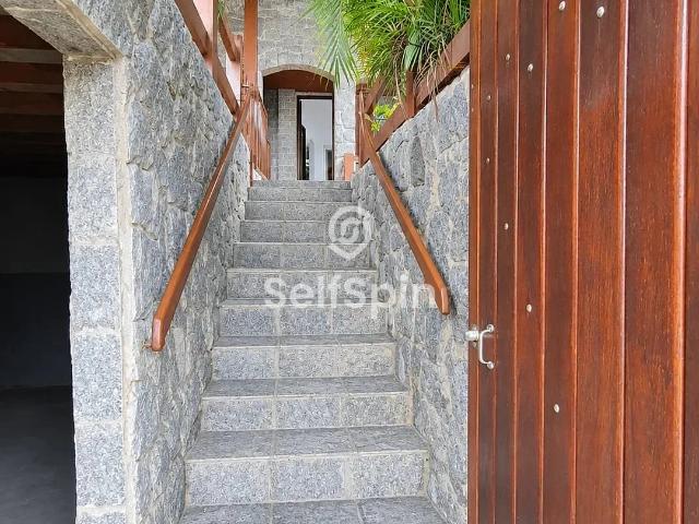 Casa aluguel em Região Geográfica Imediata do Rio de Janeiro, Região Metropolitana do Rio de Janeiro