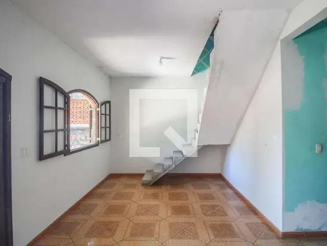 Casa aluguel em Região Geográfica Imediata do Rio de Janeiro, Região Metropolitana do Rio de Janeiro