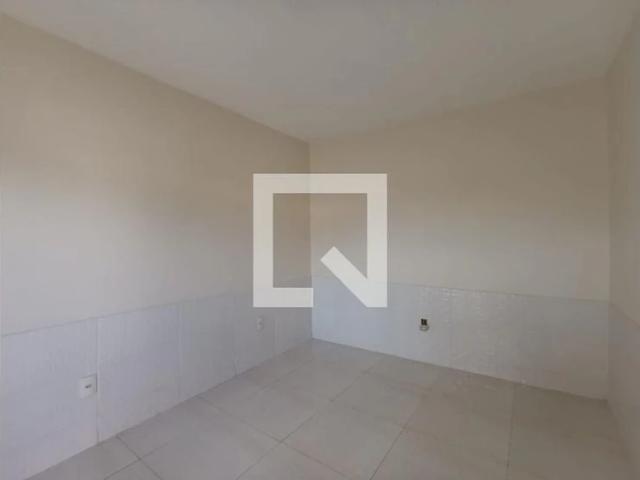 Casa aluguel em Vila Santa Terezinha de Jesus, Nova Iguaçu