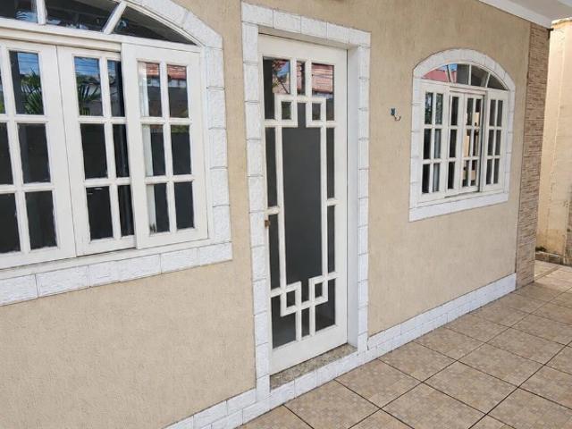 Casa aluguel em Região Geográfica Imediata do Rio de Janeiro, Região Metropolitana do Rio de Janeiro
