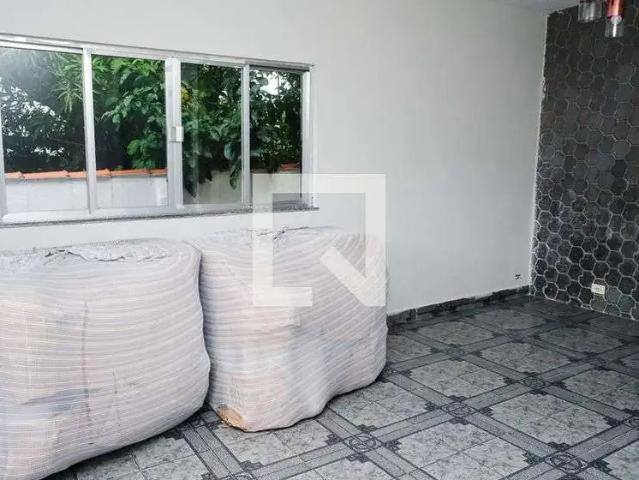 Casa aluguel em Região Geográfica Imediata do Rio de Janeiro, Região Metropolitana do Rio de Janeiro