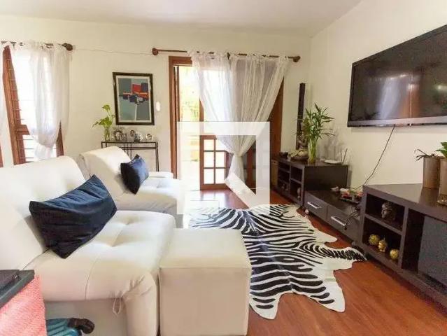 Casa aluguel em Região Geográfica Imediata de Novo Hamburgo - São Leopoldo, Região Metropolitana de Porto Alegre