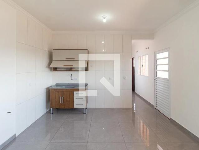 Casa aluguel em Assentamento Social Nova Olaria, Osasco
