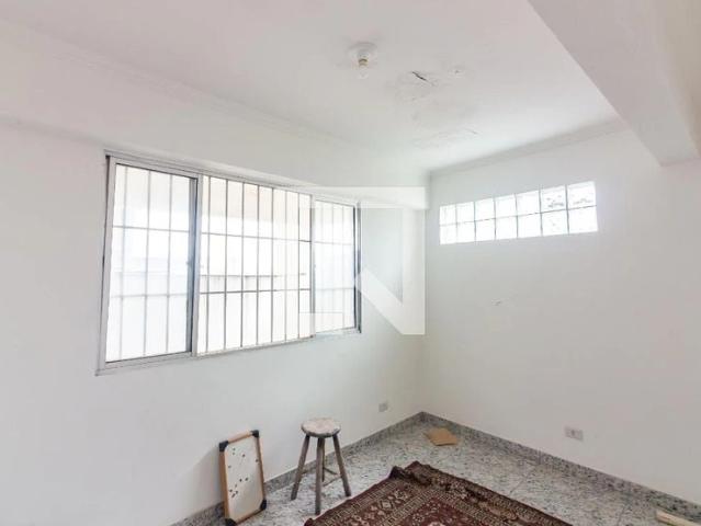 Casa aluguel em Assentamento Social Nova Olaria, Osasco
