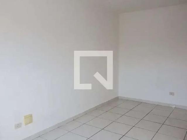 Casa aluguel em Jardim 1º de Maio, Osasco