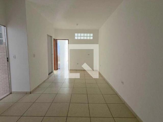 Casa aluguel em Jardim 1º de Maio, Osasco