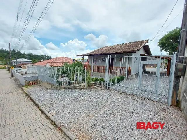 Casa aluguel em Região Geográfica Imediata de Florianópolis, Palhoça