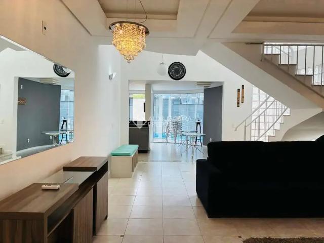 Casa aluguel em Região Geográfica Imediata de Florianópolis, Palhoça