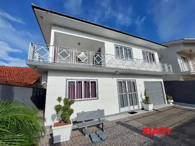 Casa aluguel em Região Geográfica Imediata de Florianópolis, Palhoça