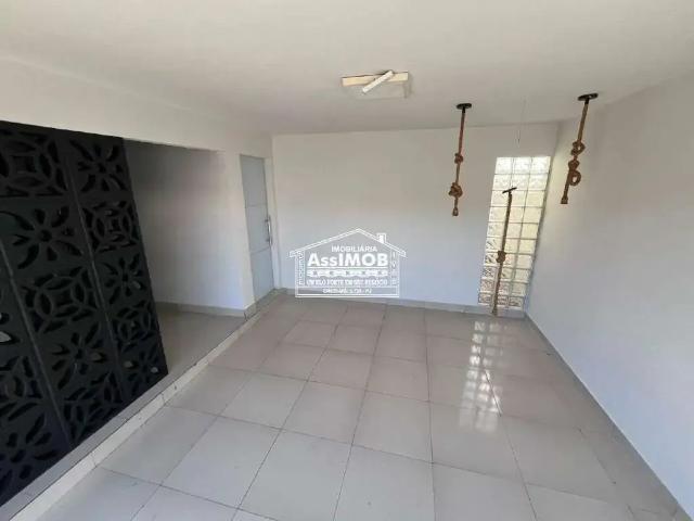 Casa aluguel em Região Geográfica Imediata de Patos de Minas, Paracatu