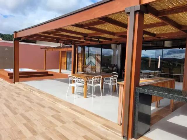 Casa aluguel em Região Imediata de São José dos Campos, Região Metropolitana do Vale do Paraíba e Litoral Norte
