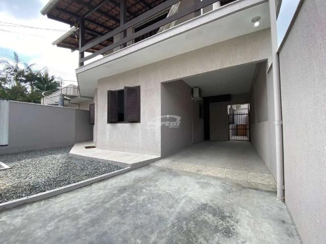 Casa aluguel em Praia da Armação do Itapocorói, Penha