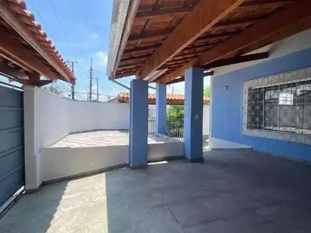 Casa aluguel em Região Imediata de Taubaté-Pindamonhangaba, Região Metropolitana do Vale do Paraíba e Litoral Norte