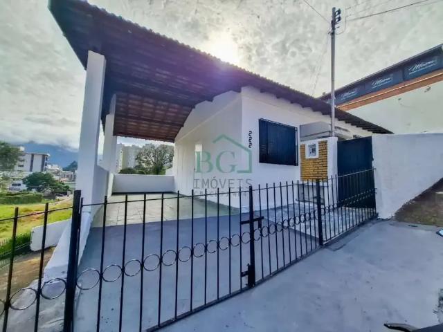 Casa aluguel em Região Geográfica Imediata de Poços de Caldas, Poços de Caldas