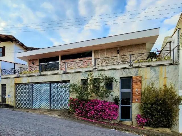 Casa aluguel em Região Geográfica Imediata de Poços de Caldas, Poços de Caldas