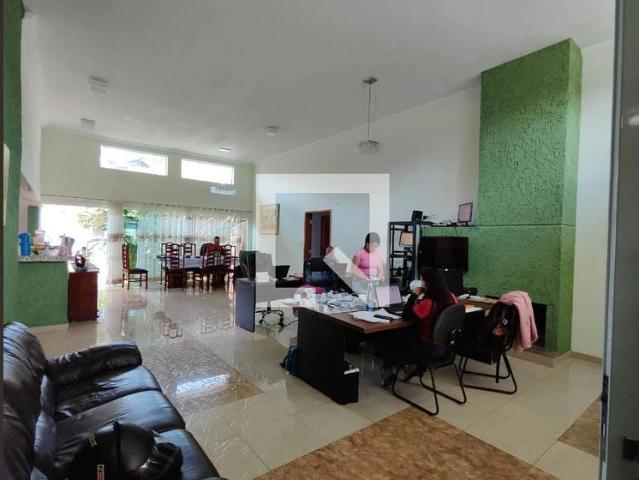 Casa aluguel em Jardim América, Poá