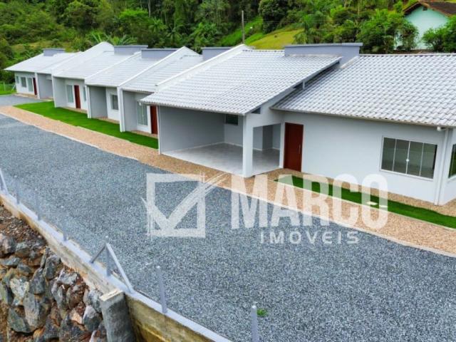 Casa aluguel em Pomerode, Região Geográfica Intermediária de Blumenau