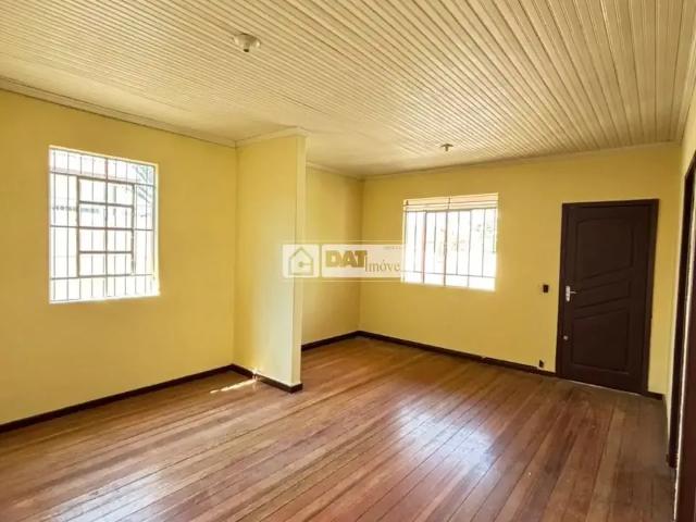 Casa aluguel em Ponta Grossa, Região Geográfica Intermediária de Ponta Grossa