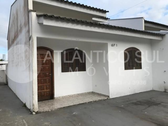 Casa aluguel em Região Geográfica Imediata de Paranaguá, Guaraquecaba