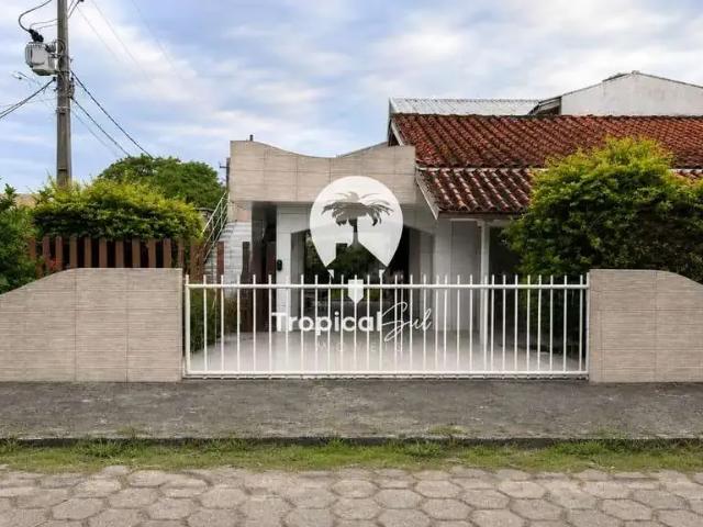Casa aluguel em Região Geográfica Imediata de Paranaguá, Guaraquecaba