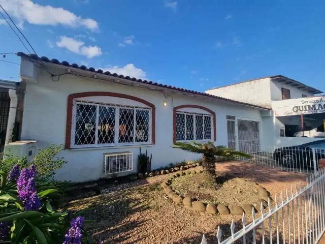 Casa aluguel em Região Geográfica Imediata de Porto Alegre, Região Metropolitana de Porto Alegre