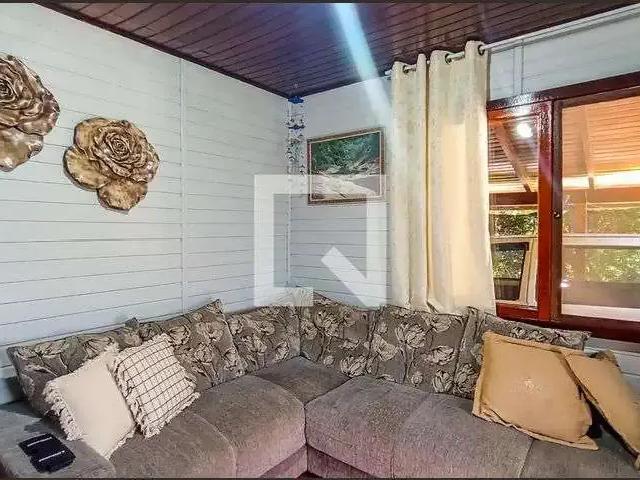 Casa aluguel em Região Geográfica Imediata de Porto Alegre, Região Metropolitana de Porto Alegre