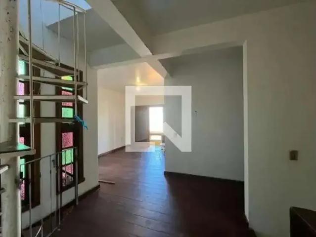Casa aluguel em Região Geográfica Imediata de Porto Alegre, Região Metropolitana de Porto Alegre