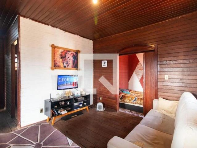 Casa aluguel em Jardim das Palmeiras, Porto Alegre